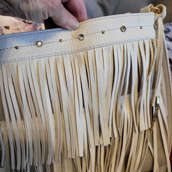 Carlos Santana bag/crossbody STUFFED WITH BOHO JEWLERY 4 PIECES - Picture 4 of 7